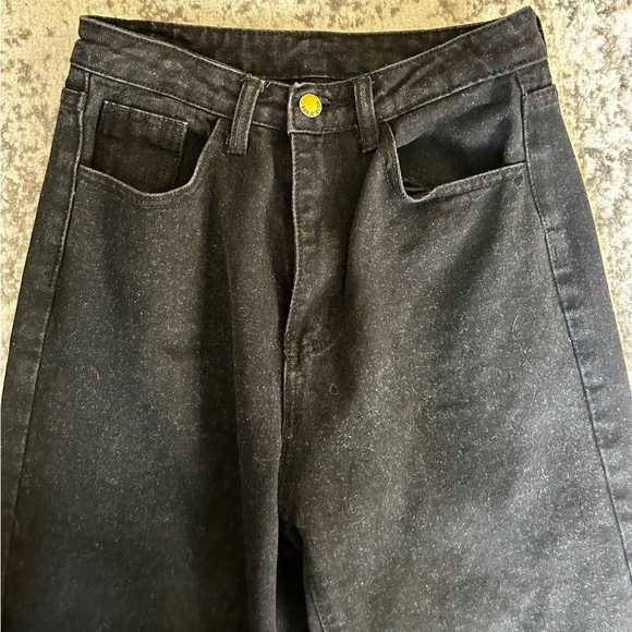 SHEIN black boyfriend distressed jeans - Picture 9 of 14